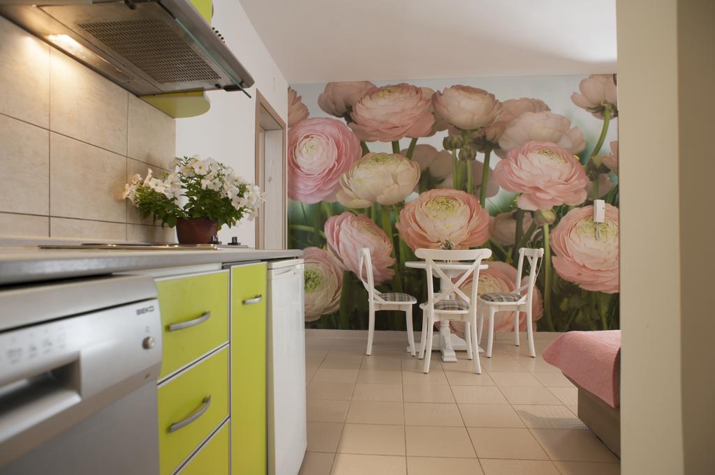 Guest House Przno Bay Sveti Stefan Ngoại thất bức ảnh