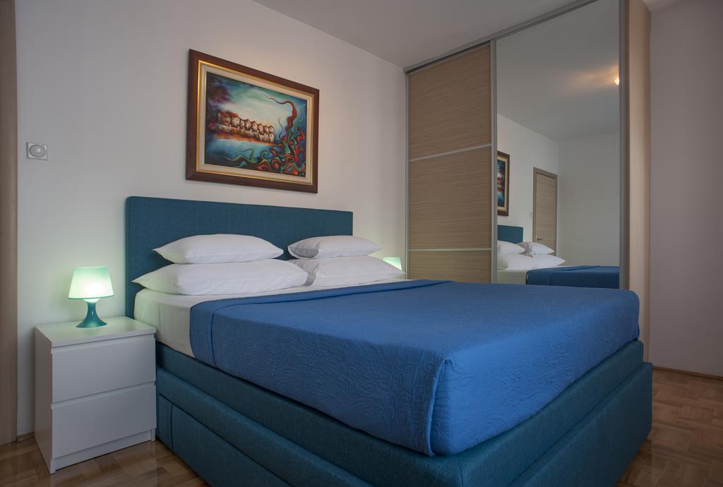 Guest House Przno Bay Sveti Stefan Ngoại thất bức ảnh