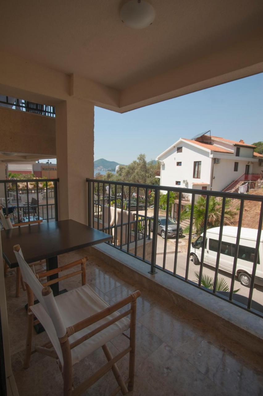 Guest House Przno Bay Sveti Stefan Ngoại thất bức ảnh