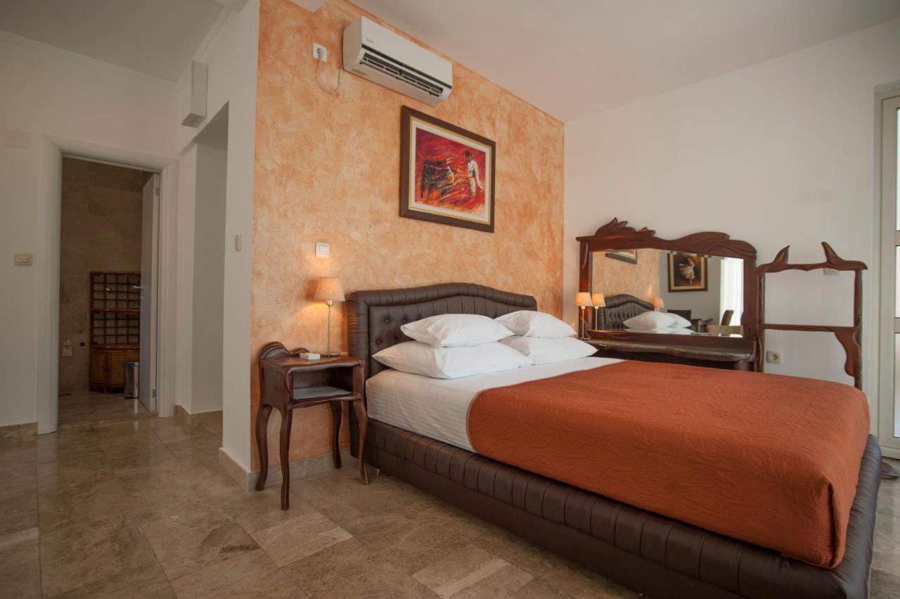 Guest House Przno Bay Sveti Stefan Ngoại thất bức ảnh