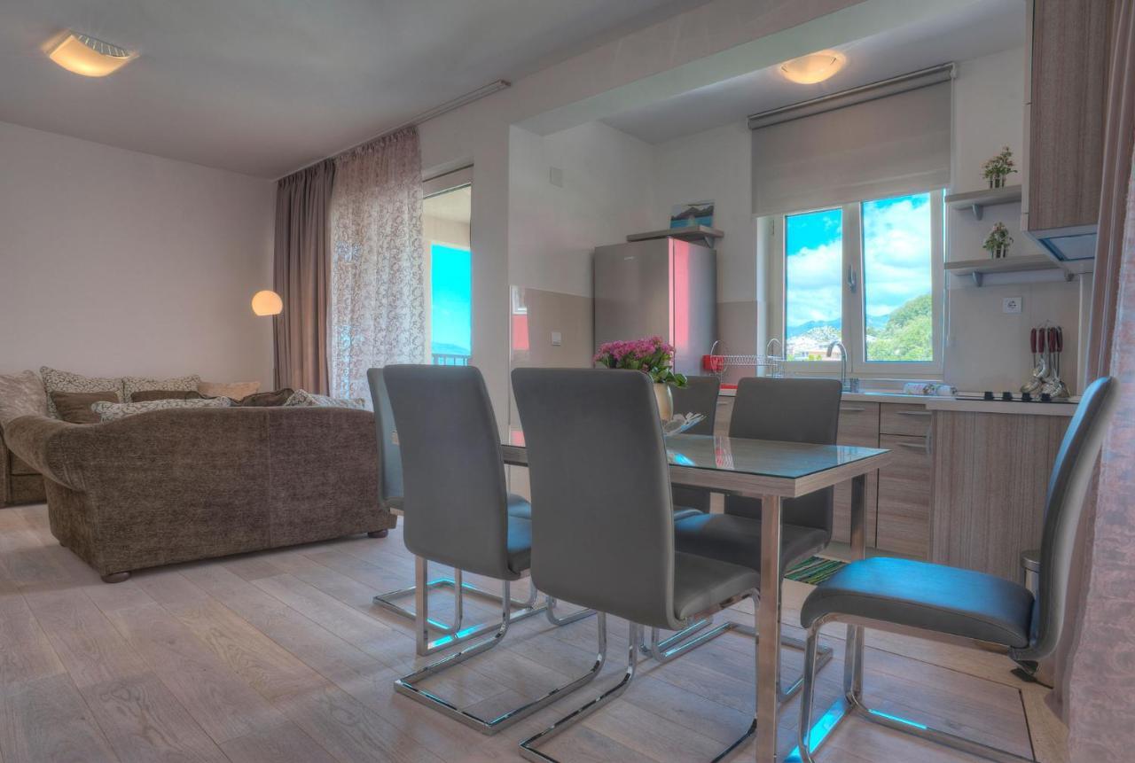 Guest House Przno Bay Sveti Stefan Ngoại thất bức ảnh