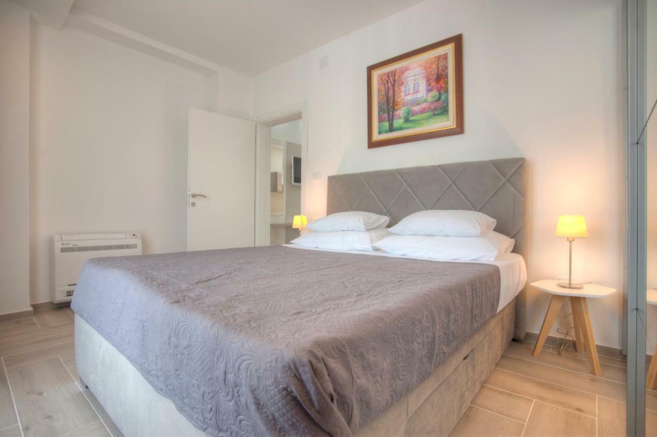 Guest House Przno Bay Sveti Stefan Ngoại thất bức ảnh