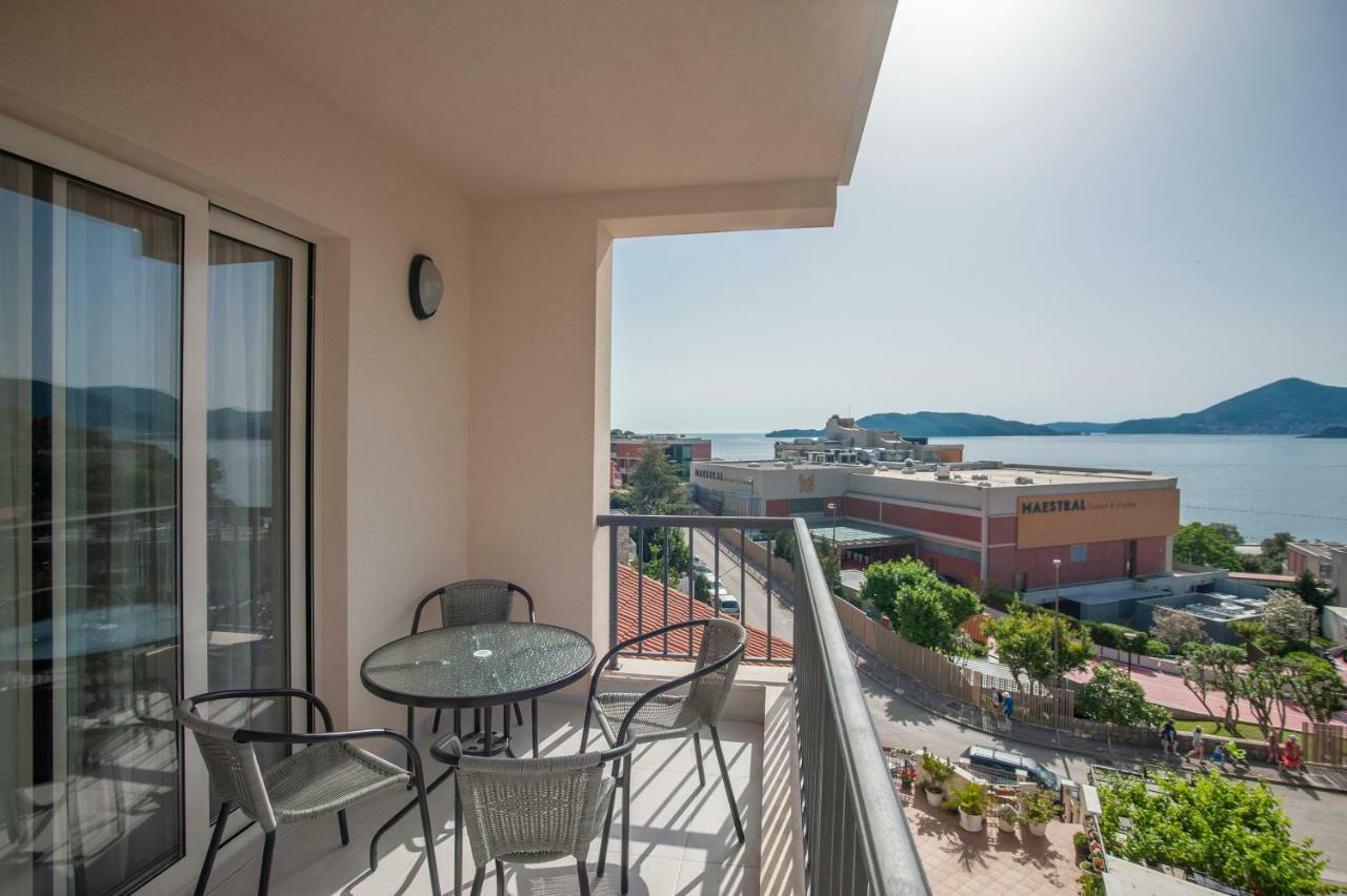 Guest House Przno Bay Sveti Stefan Ngoại thất bức ảnh