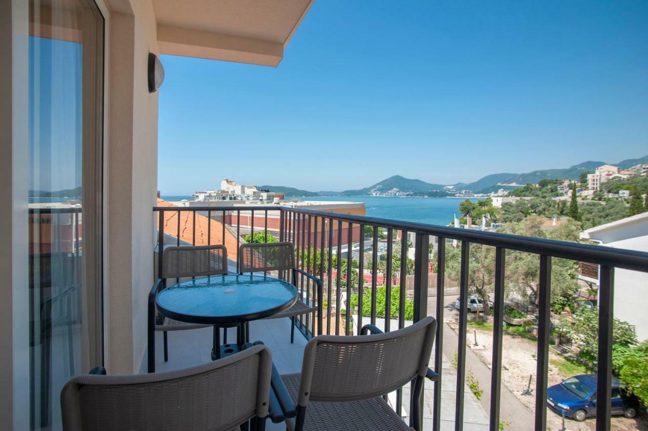 Guest House Przno Bay Sveti Stefan Ngoại thất bức ảnh